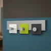 Appendiabiti Da Parete-Selezionato da Mazzolaluce Appendiabiti a muro moderno 3 ganci stripes verde mela bianco grigio