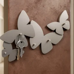 Mobili Ingresso Moderni-Selezionato da Mazzolaluce Appendichiavi magnetico da parete con farfalle legno bianco-grigio