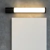 Applique Da Bagno-Selezionato da Mazzolaluce Applique bagno tubo nero led 8w 3000k con presa elettrica