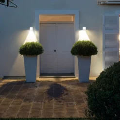 Applique Da Esterno-Selezionato da Mazzolaluce Applique bianca per esterni cubo bianco moderno led 9w 4000k