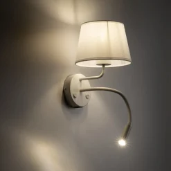 Applique Camera Da Letto-Selezionato da Mazzolaluce Applique bianco doppia luce presa usb per comodino camera da letto moderna