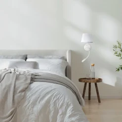 Applique Camera Da Letto-Selezionato da Mazzolaluce Applique bianco doppia luce presa usb per comodino camera da letto moderna