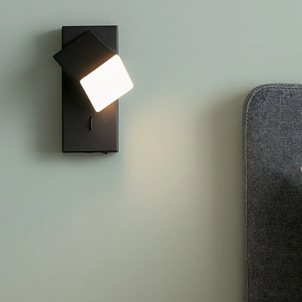 Applique Camera Da Letto-Selezionato da Mazzolaluce Applique comodino camera da letto nero led 3000k orientabile