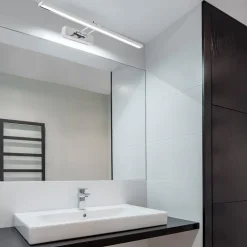 Applique Da Bagno-Selezionato da Mazzolaluce Applique da bagno orientabile led 7w 4000k cromo