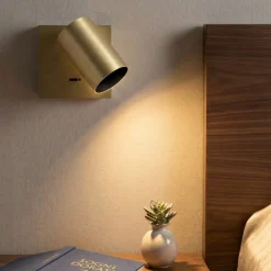 Applique Camera Da Letto-Fabas Luce Applique da comodino orientabile con interruttore ottone ooro