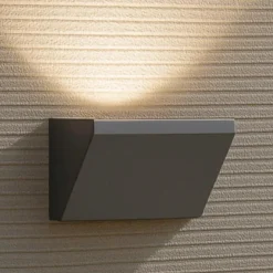 Applique Da Esterno-Selezionato da Mazzolaluce Applique da esterno balcone moderna grafite led 18w 4000k ip65