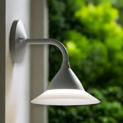 Applique Da Esterno-Selezionato da Mazzolaluce Applique da esterno bianca moderna led 20w 3000k