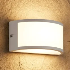 Applique Da Esterno-Selezionato da Mazzolaluce Applique da esterno design curvo bianco led 3000k ip65