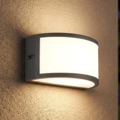 Applique Da Esterno-Selezionato da Mazzolaluce Applique da esterno design curvo grafite led 3000k ip65