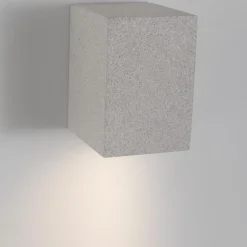Applique Da Esterno-Selezionato da Mazzolaluce Applique da esterno moderno cubo cemento bianco