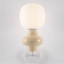 Applique Da Parete-Selezionato da Mazzolaluce Applique da parete di ceramica moderna giallo pastello