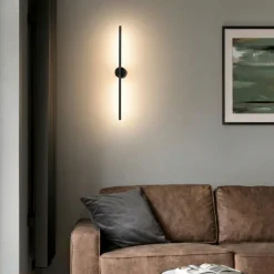 Applique Da Parete-Selezionato da Mazzolaluce Applique da parete moderna nera bacchetta led 10w 3000k