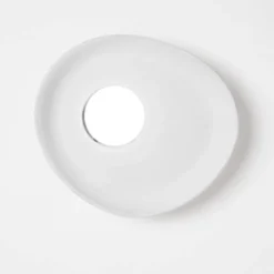 Applique Da Parete-Vivida International Applique da parete moderna ovale ceramica bianca vivida reloaux