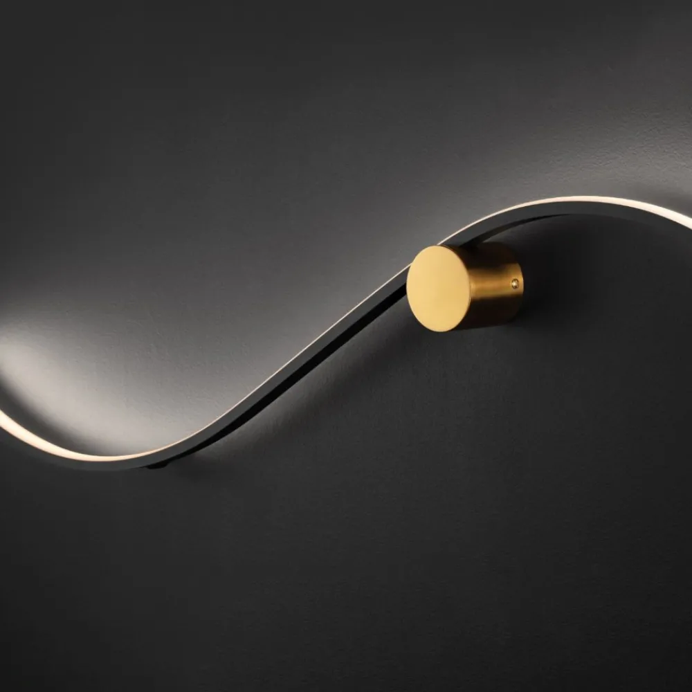 Applique Da Parete-Selezionato da Mazzolaluce Applique design moderna nero oro led 20w 3000k
