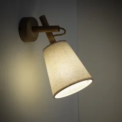 Applique Camera Da Letto-Selezionato da Mazzolaluce Applique di legno paralume di lino per comodino camera da letto