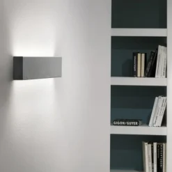 Applique Da Parete-Linea Light Applique led biemissione grigio cemento box