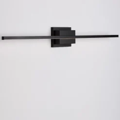 Applique Da Bagno-Selezionato da Mazzolaluce Applique lungo 120cm per specchio da bagno nero led squadrato