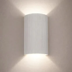 Applique Da Parete-Selezionato da Mazzolaluce Applique mezzo cilindro di gesso bianco pitturabile biemissione