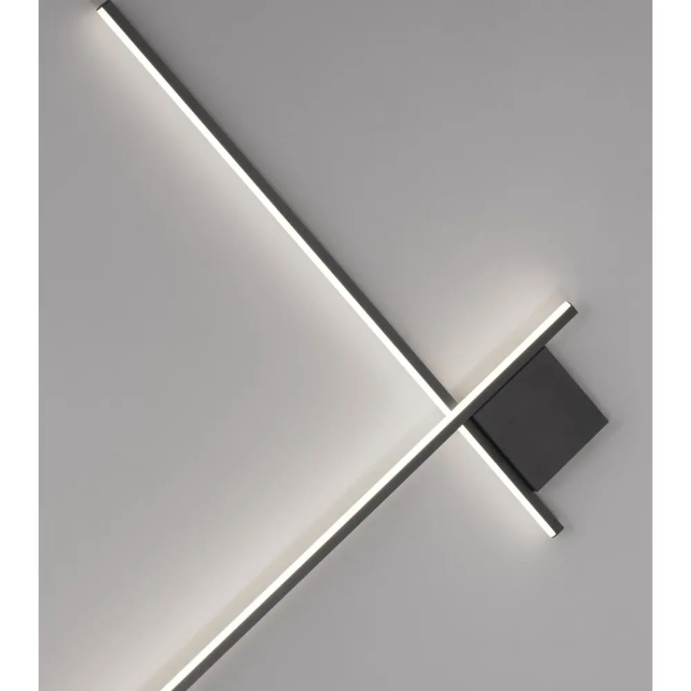 Applique Da Parete-Selezionato da Mazzolaluce Applique moderna per interni nero led 21w 2700k dimmerabile