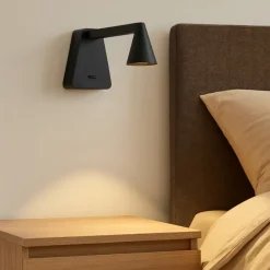 Applique Camera Da Letto-Selezionato da Mazzolaluce Applique nera per camera da letto moderna da comodino