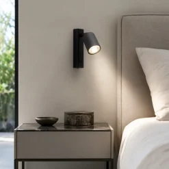 Applique Camera Da Letto-Selezionato da Mazzolaluce Applique nero con interruttore faretto orientabile per comodino camera da letto