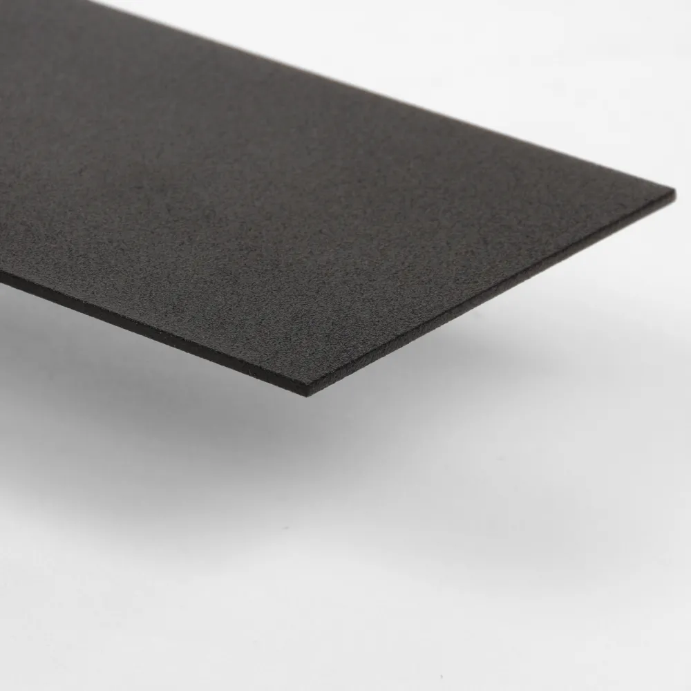 Applique Da Parete-Selezionato da Mazzolaluce Applique nero da parete design moderno 50 cm luce indiretta