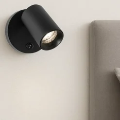 Applique Camera Da Letto-Selezionato da Mazzolaluce Applique nero luce orientabile per comodino camera da letto