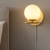Applique Camera Da Letto-Selezionato da Mazzolaluce Applique oro boccia vetro da comodino con interruttore e spina