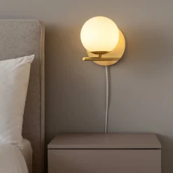 Applique Camera Da Letto-Selezionato da Mazzolaluce Applique oro boccia vetro da comodino con interruttore e spina