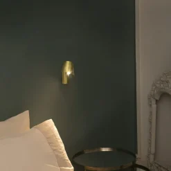 Applique Camera Da Letto-Selezionato da Mazzolaluce Applique oro orientabile moderna per comodino camera da letto
