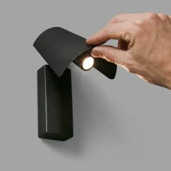 Applique Camera Da Letto-Selezionato da Mazzolaluce Applique per comodino camera da letto nero orientabile da lettura