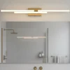 Applique Da Bagno-Selezionato da Mazzolaluce Applique per specchio da bagno oro led 3000k ip44 moderna