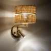 Applique Camera Da Letto-Selezionato da Mazzolaluce Applique sabbia da comodino con doppia luce paralume di paglia per camera da letto