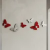 Appendiabiti Da Parete-Selezionato da Mazzolaluce Attaccapanni da muro moderno farfalle legno rosso rubino e grigio