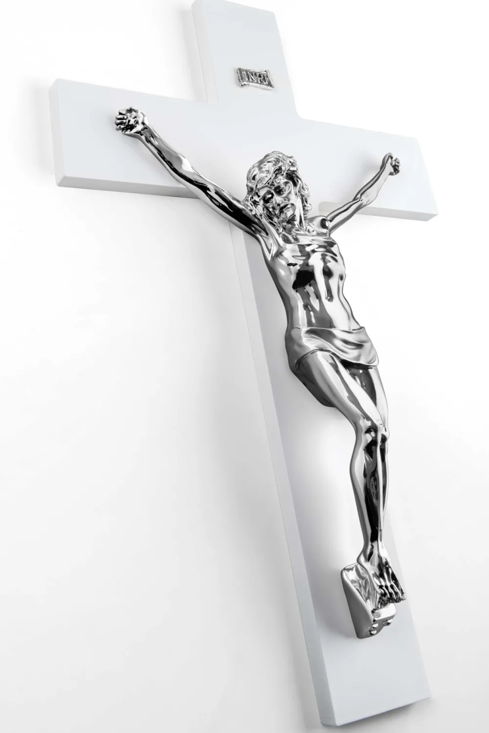 Crocifissi Da Parete-Selezionato da Mazzolaluce Crocifisso grande da parete 48x30 cm legno bianco cristo marmorino argento