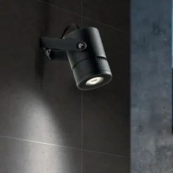 Faretti Da Esterno-Selezionato da Mazzolaluce Faretto da esterno 12w 4000k grafite orientabile ip65