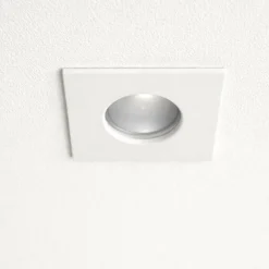Faretti Da Incasso-Selezionato da Mazzolaluce Faretto da incasso per controsoffitto bagno doccia quadrato bianco