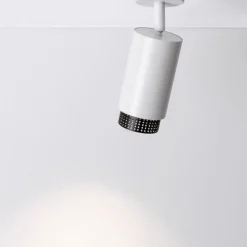 Faretti Da Soffitto-Selezionato da Mazzolaluce Faretto da soffitto orientabile gu10 nero e bianco