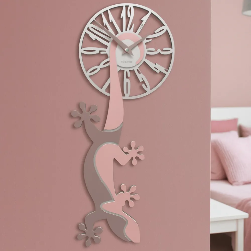 Orologi Da Parete Moderni-Selezionato da Mazzolaluce Geko orologio moderno da parete legno colore rosa antico