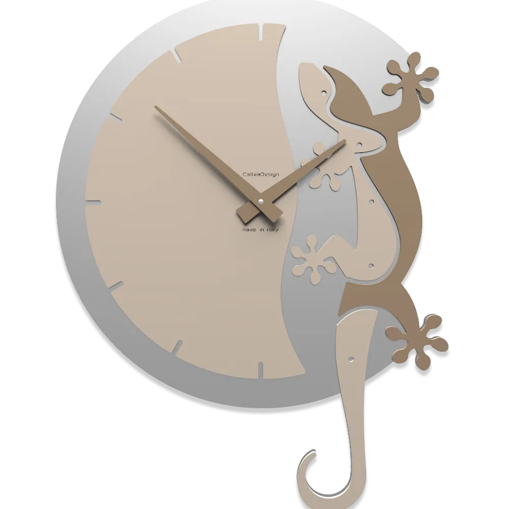 Orologi Da Parete Moderni-Selezionato da Mazzolaluce Geko orologio moderno da parete legno color sabbia