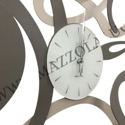 Orologi Da Parete Moderni-Selezionato da Mazzolaluce Grande orologio da parete design moderno fango nocciola