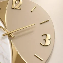 Orologi Da Parete Moderni-Selezionato da Mazzolaluce Grande orologio da parete rotondo effetto marmo foglia oro 70cm
