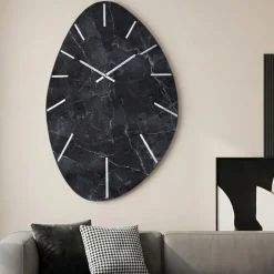 Orologi Da Parete Moderni-Selezionato da Mazzolaluce Grande orologio design in resina marmo nero 72x110 per soggiorno