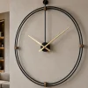 Orologi Da Parete Moderni-Selezionato da Mazzolaluce Grande orologio nero a parete rotondo minimalista 80cm