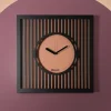 Orologi Da Parete Moderni-Selezionato da Mazzolaluce Grande orologio quadrato da parete nero e mousse 50x50