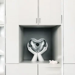 Soprammobili Moderni-Bongelli Preziosi Grande scultura mani cuore argento h31