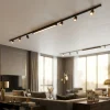 Illuminazione A Binario-Selezionato da Mazzolaluce Illuminazione a binario nero monofase led 40w 3000k con spot orientabili