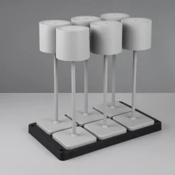 Lampade Da Tavolino Esterno-Selezionato da Mazzolaluce Kit 6 lampade da tavolo grigio senza fili con postazione ricaricabile