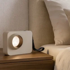 Abat Jour-Selezionato da Mazzolaluce Lampada abat-jour beige portatile moderna macchina fotografica