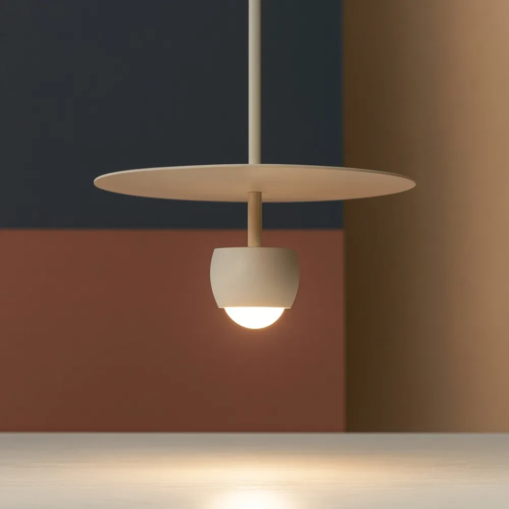 Lampade A Sospensione-Selezionato da Mazzolaluce Lampada a sospensione beige design moderna per isola cucina